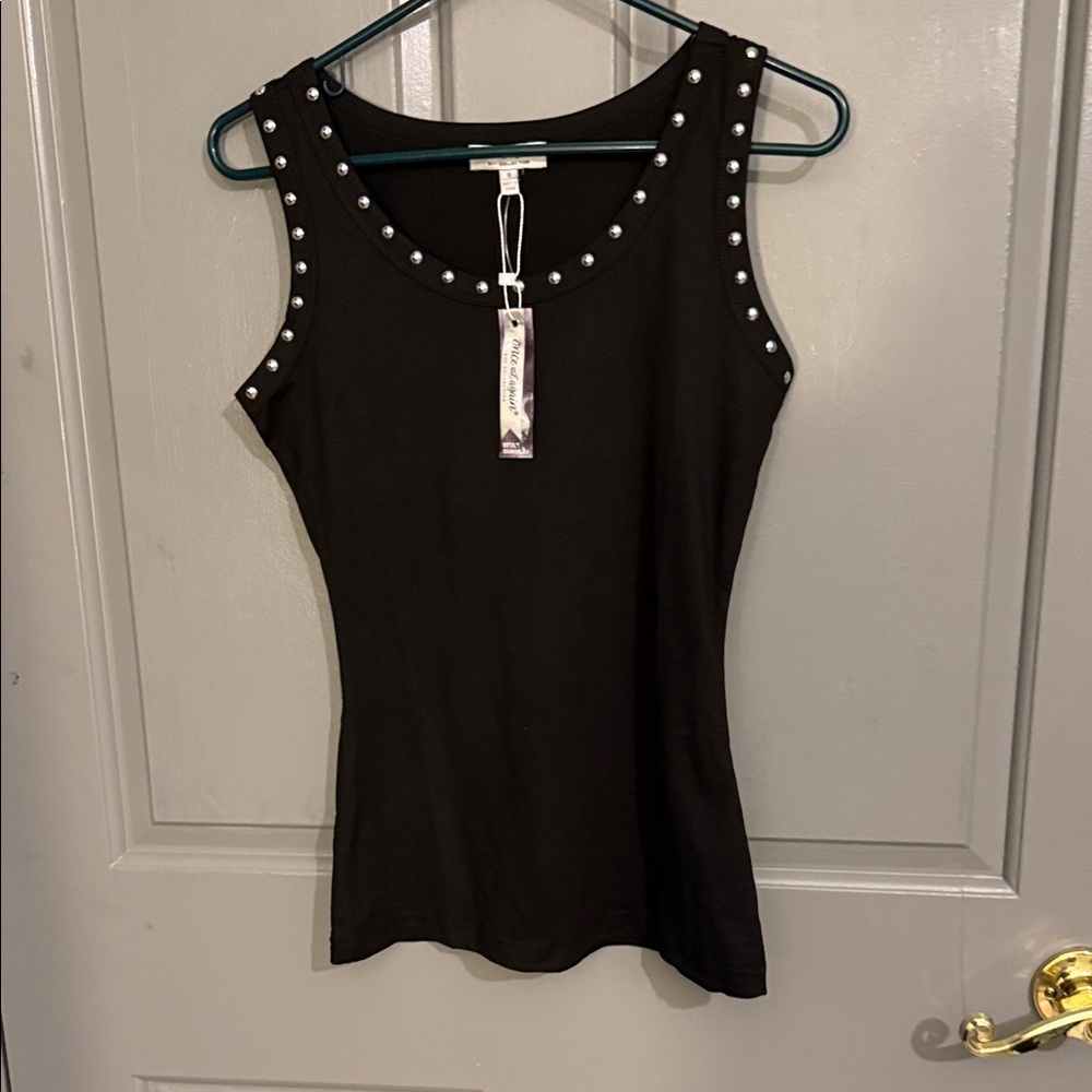 Chic Black Tank Top with silver grommet Details